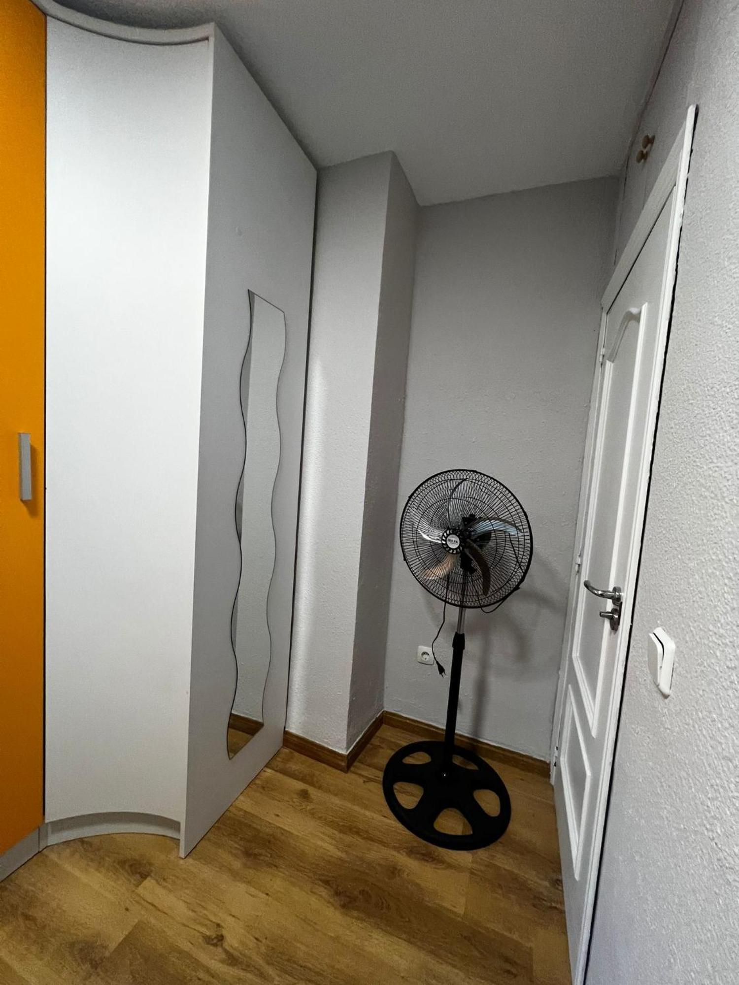 Bed Vallecas Hotell Madrid Eksteriør bilde